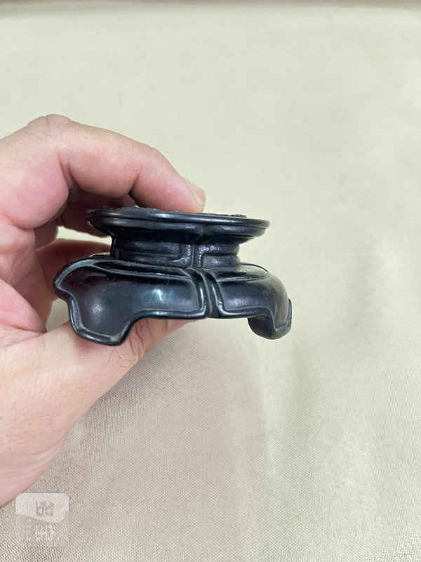 紫檀绳纹圆形器座 - 图6